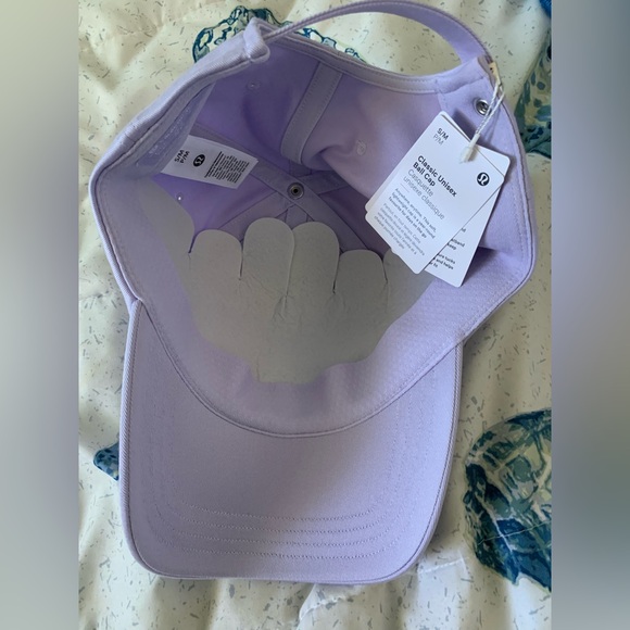 Lululemon Classic Ball cap Wordmark size Small/Medium NWT - Picture 4 of 4